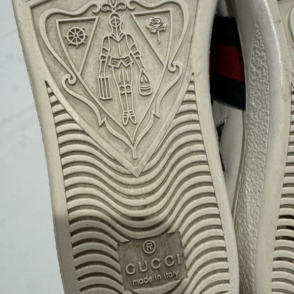 Authentic Gucci sneakers with stars design
